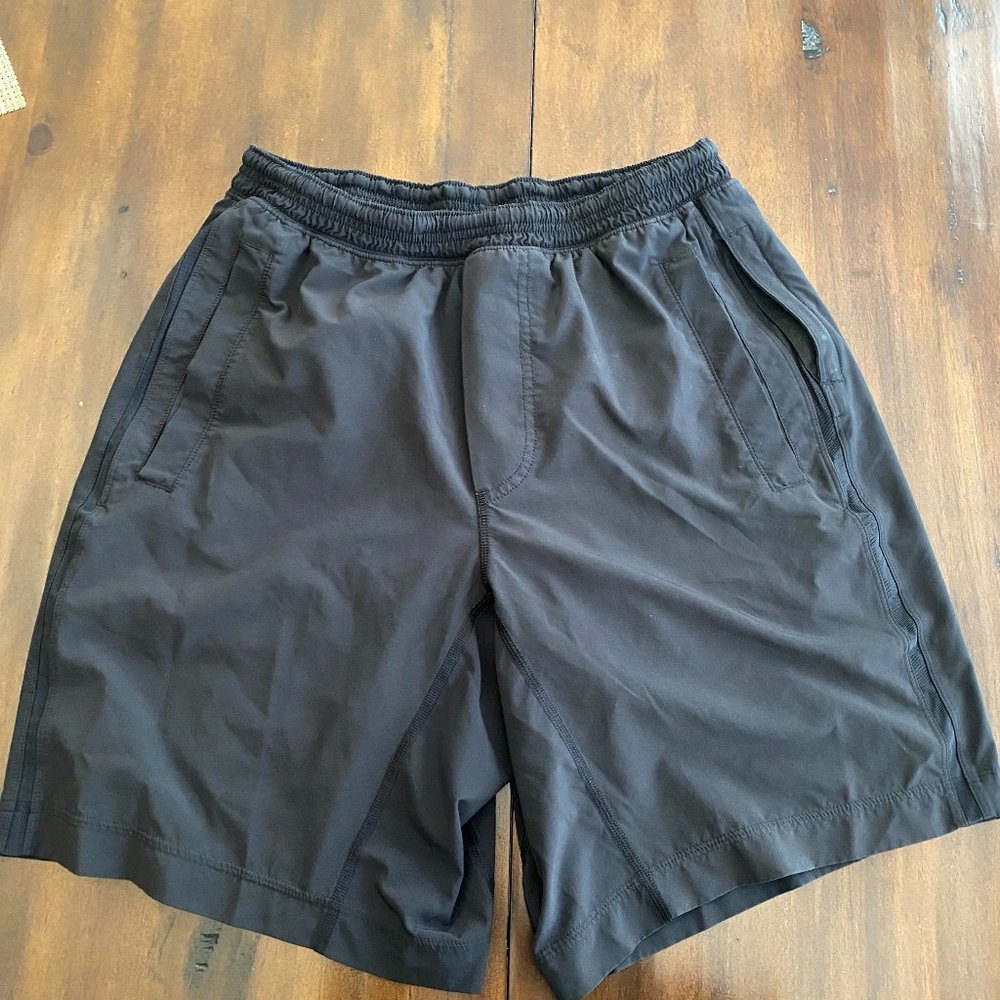 LuluLemon Size Medium Athletic Shorts